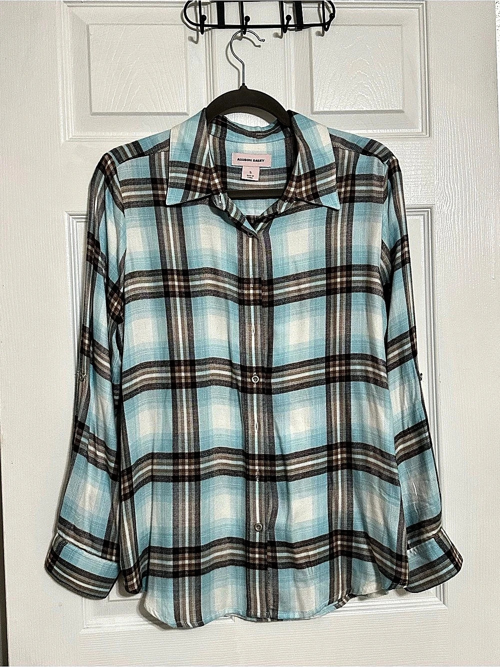 Allison Daley Plaid Button Down in Blue & Brown Small Like New